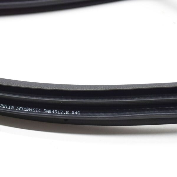 SKODA YETI 5L FRONT DOOR SEAL RUBBER INNER 5L0867365C9B9 NEW GENUINE - Image 6