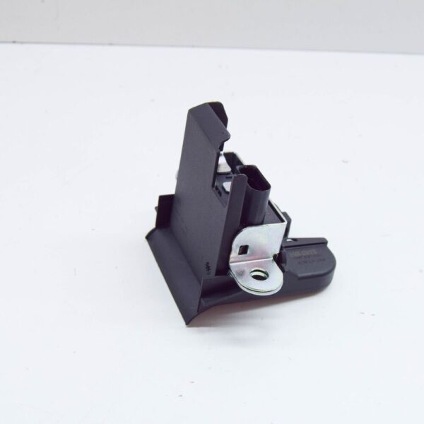 SKODA YETI 5L Tailgate Boot Lock 5L6827505E NEW GENUINE - Image 3