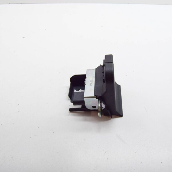 SKODA YETI 5L Tailgate Boot Lock 5L6827505E NEW GENUINE - Image 5