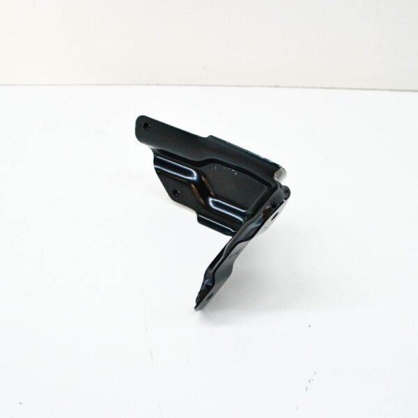 VW Golf Plus MK5 5M Front Left Fender Holder Bracket 5M0821135 NEW GENUINE