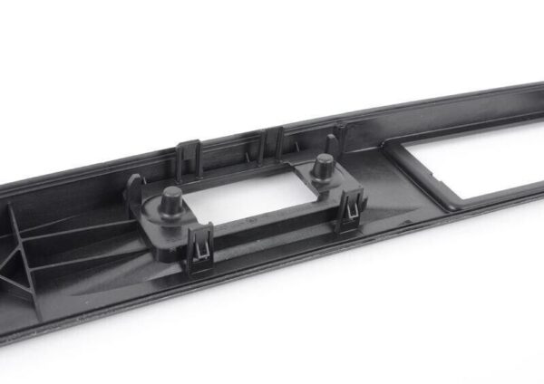 VW VOLKSWAGEN 09-16 Tiguan tailgate cover genuine 5N0827287A - Image 3