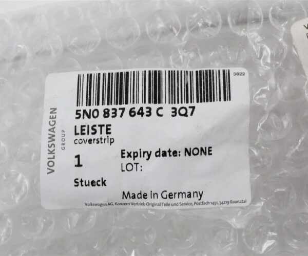 VW Tiguan 5N door trim front left top 5N0837643C NEW ORIGINAL - Image 3