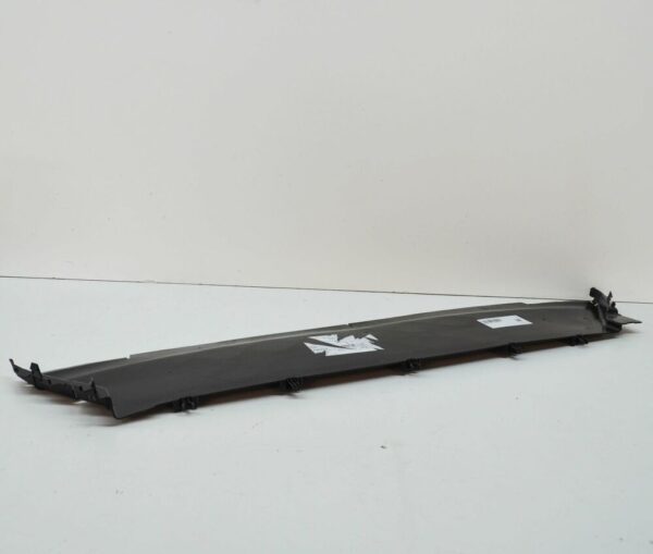 NEW VOLKSWAGEN TIGUAN AD RADIATOR LOWER COVER 5NA121341K ORIGINAL - Image 4