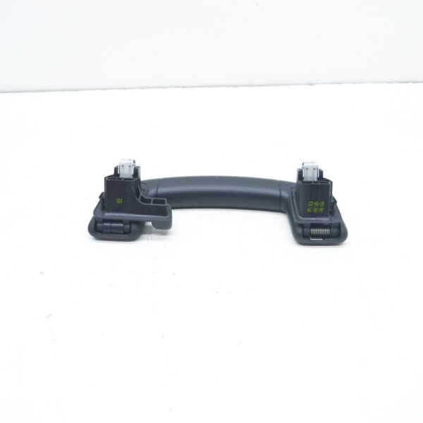 5NA857643D 82V