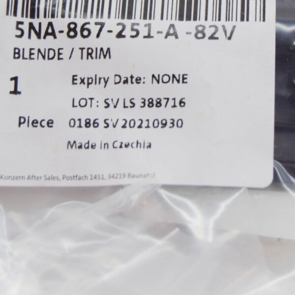 VW Tiguan AD MK2 Rear Lid Interior Pull Handle Trim 5NA867251A82V NEW GENUINE