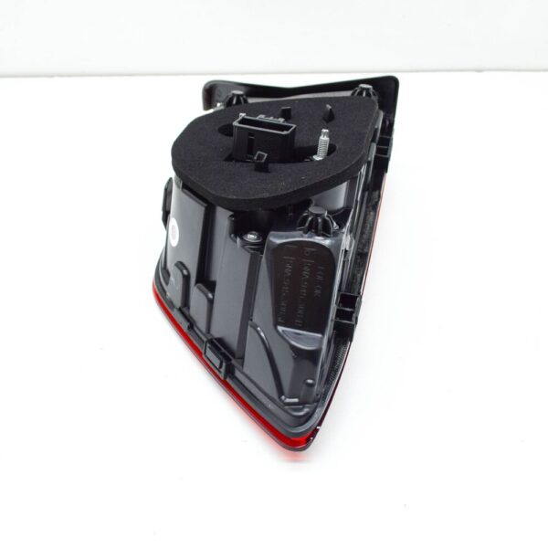 Volkswagen Tiguan AD1 Right Side Tailgate Light RHD 5NA945308K NEW GENUINE - Image 5