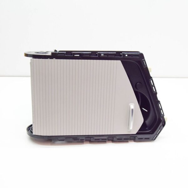 Volkswagen Tiguan AD MK2 Centre Console Cup Holder LHD 5NB862531AIPO NEW - Image 3