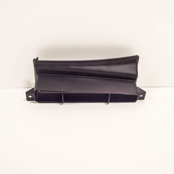 NEW VOLKSWAGEN JETTA MK6 SATIN BLACK AIR GUIDE CHANNEL 5P08059719B9 ORIGINAL - Image 4
