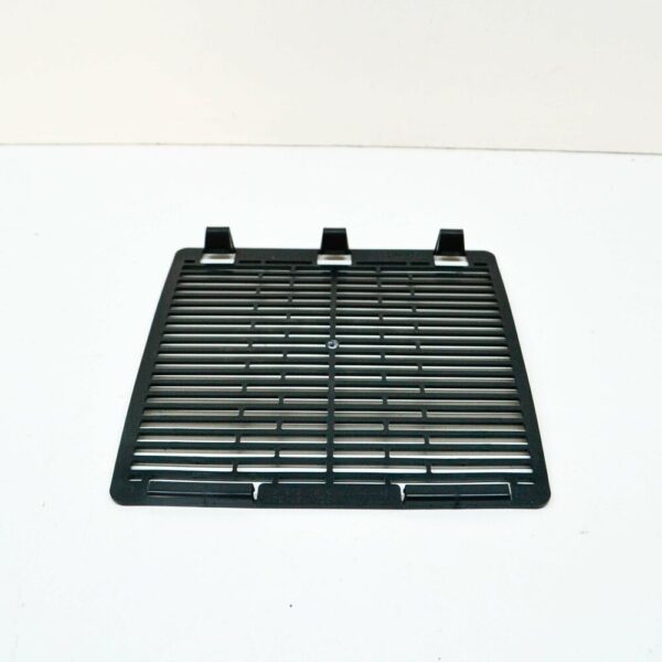 NEW AUDI A3 CABRIO 8V AUXILIARY RADIATOR LEFT PROTECT GRILLE 5Q0121557A - Image 3