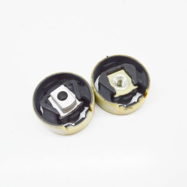 AUDI A3 8V ENGINE RUBBER BUSHING SET 5Q0198037 - Image 4