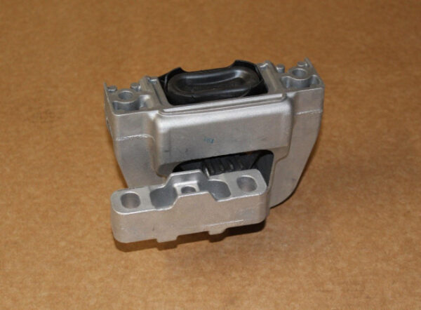 VW Tiguan AD engine suspension right 5Q0199262BF NEW ORIGINAL - Image 3
