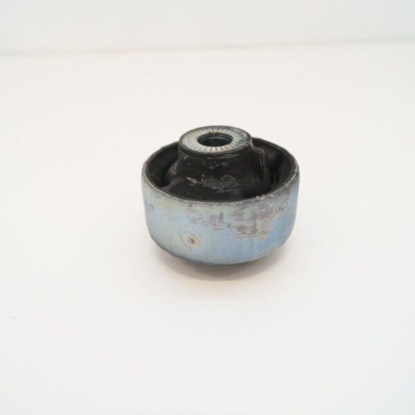 Volkswagen Golf Mk7 Suspension Arm Bushing 5Q0407183E NEW GENUINE - Image 4