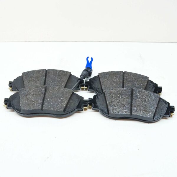 NEW ORIGINAL OEM 5Q0698151AJ