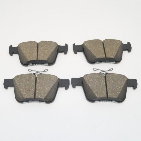 Audi A3 8V Brake Pad Set Kit 5Q0698451T NEW ORIGINAL - Image 4