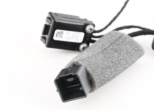 Volkswagen Audi Genuine Micro Shift Switch 5Q0713128A - Image 4