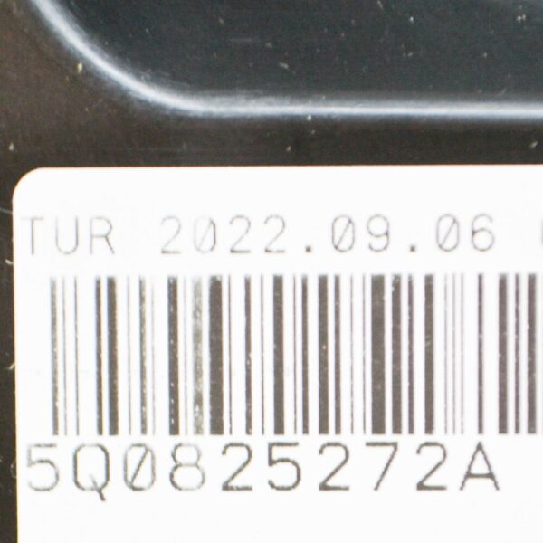 VW GOLF MK7 Right Underbody Cover 5Q0825272A NEW GENUINE
