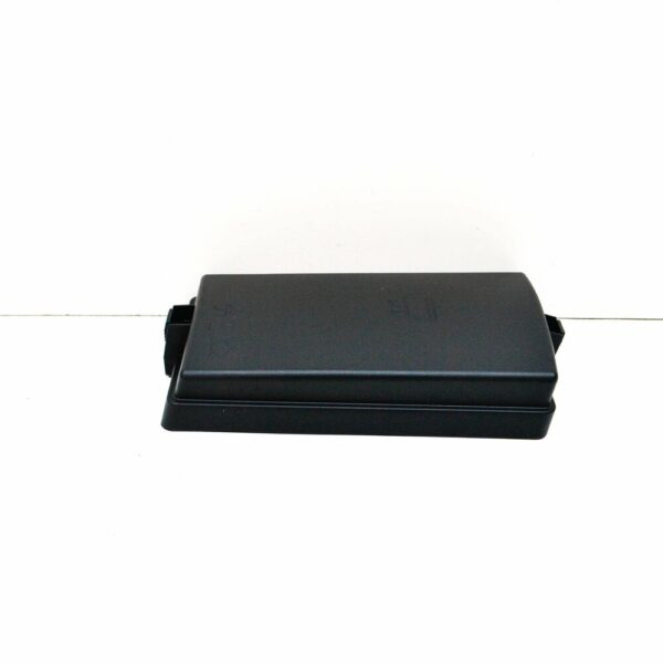NEW AUDI A3 8V FUSE BOX COVER 5Q0937132C ORIGINAL - Image 4