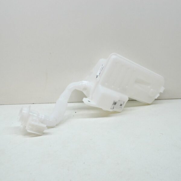NEW AUDI A3 8V WINDSHIELD WASHER TANK 5Q0955453T 2013 - Image 4