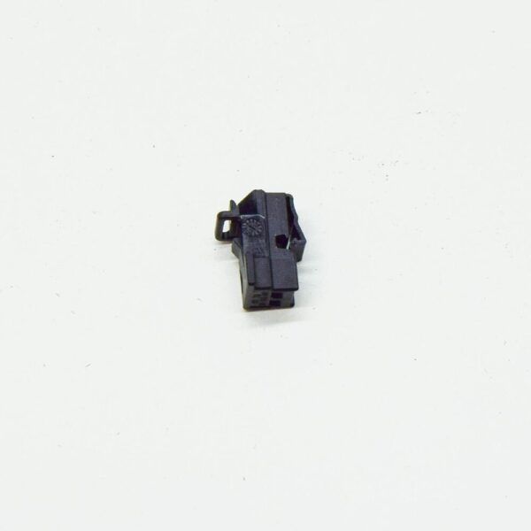 New SKODA SUPERB MK3 regulated A/C Wiring Flat Contact Housing 5Q0973115 - Image 3