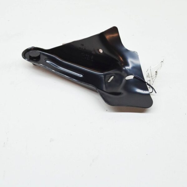 VW Tiguan AD right filled strut fender skirt holder 5QA823402A GENUINE