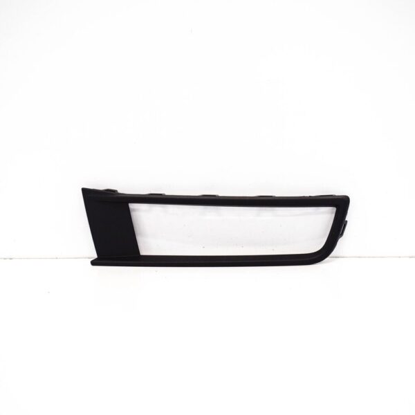VW Touran 5T fog light grille right 5TA853666C9B9 NEW original 2017 - Image 5