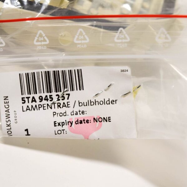 VOLKSWAGEN TOURAN 5T Rear Left Taillight 5TA945257A NEW GENUINE