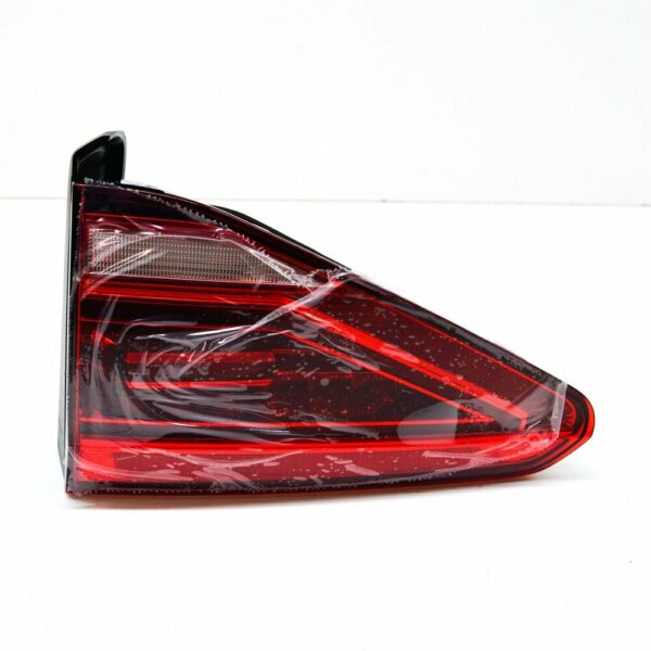 NEW VOLKSWAGEN TOURAN 5T REAR RIGHT TAILGATE TAILLIGHT LED 5TA945308B ORIGINAL - Image 3