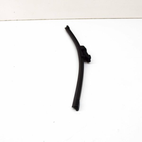NEW TOURAN 5T TAILGATES AERO WIPE SHEET 5TA955427A ORIGINAL - Image 3