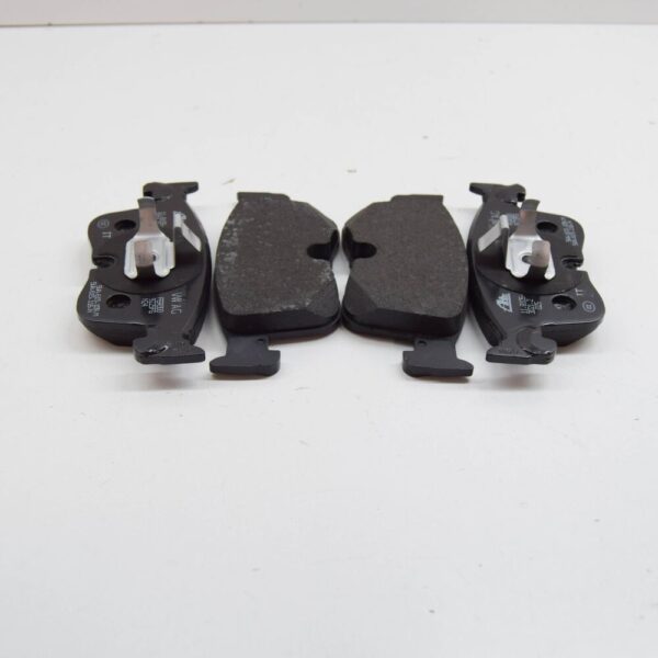 VW GOLF CD MK8 FRONT BRAKE PADS 5WA698151N NEW GENUINE - Image 5