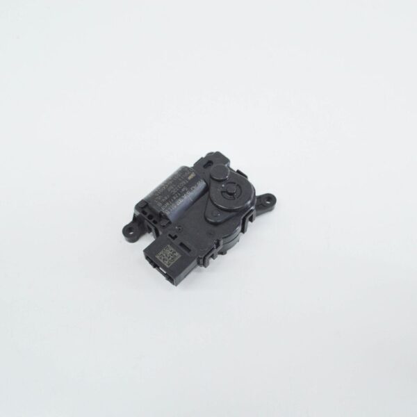 VW TIGUAN AD heating controller servomotor 5WA907511B NEW ORIGINAL