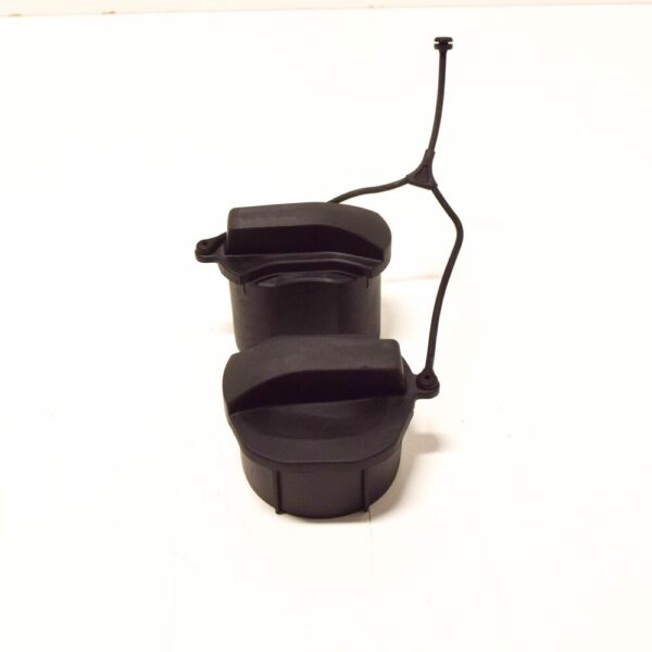 BMW i3 I01 Charger Covering Cap 61139343122 9343122 NEW ORIGINAL - Image 5