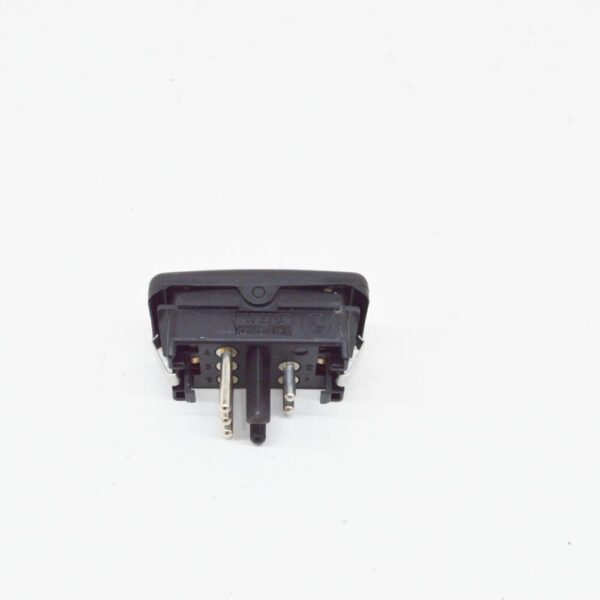 BMW 5 E34 rear window switch button 61311379076 1379076 NEW ORIGINAL - Image 4