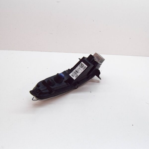 BMW i3 I01 Front Left Turn Indicator 63117471837 7471837 NEW ORIGINAL - Image 4