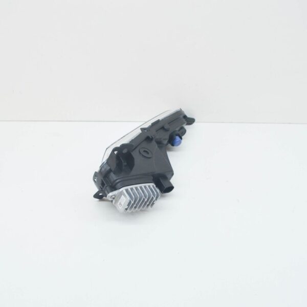 BMW i3 I01 Front Right Turn Indicator 63117471838 7471838 NEW ORIGINAL - Image 5