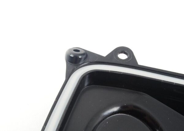 BMW E90 E91 Original 63127238813 Left Front Cover