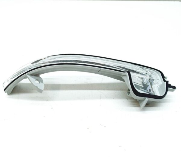 BMW 2 F45 Front Right Wing Mirror Turn Signal 63137377964 2015 New ORIGINAL