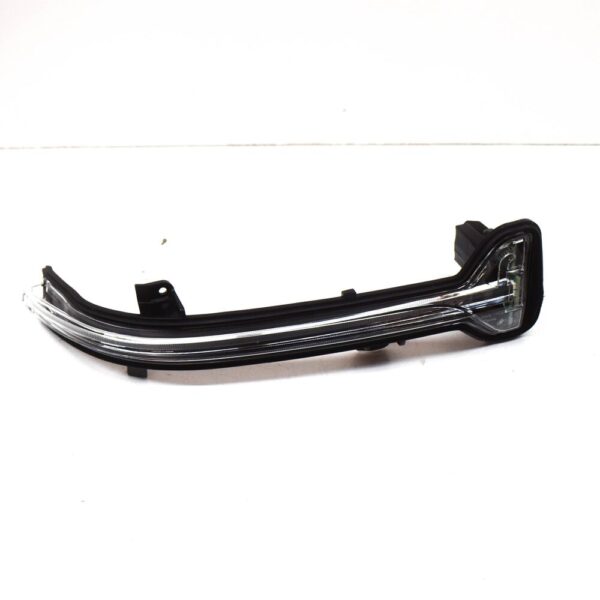 BMW 3 G20 Front Left Door Mirror Turn Signal Indicator 63137498159 NEW ORIGINAL
