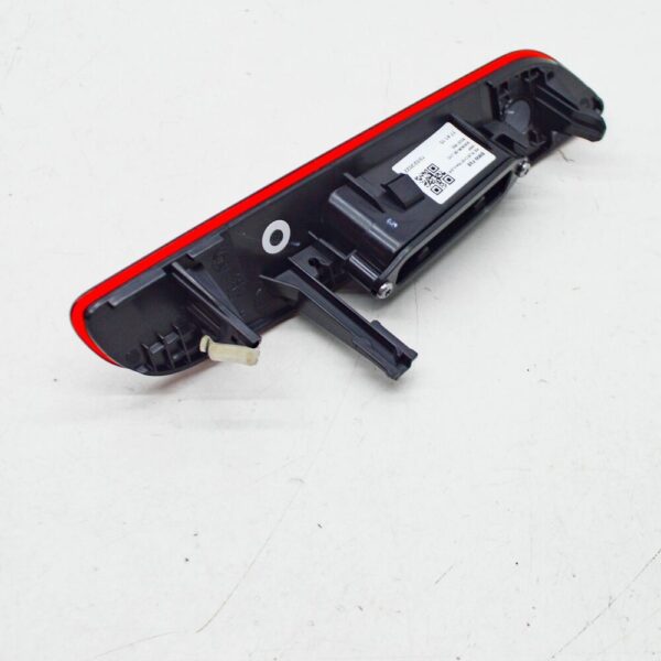 BMW X4 G02 M F98 rear bumper right reflector 63148083836 NEW original - Image 5