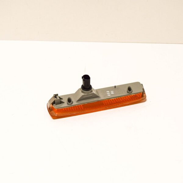 BMW Z3 E36 Front Bumper Right Marker Light 63148389696 8389696 NEW ORIGINAL - Image 4
