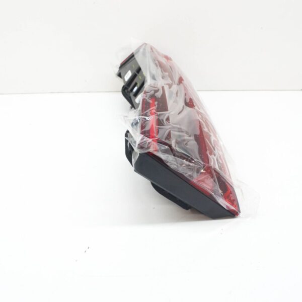 BMW X7 G07 Rear Left Trunk Lid LED Taillight 63215A164A1 NEW ORIGINAL - Image 4