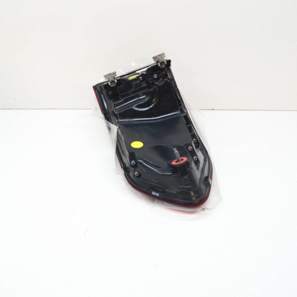 BMW X7 G07 Rear Right LED Taillight 63215A164A8 NEW ORIGINAL