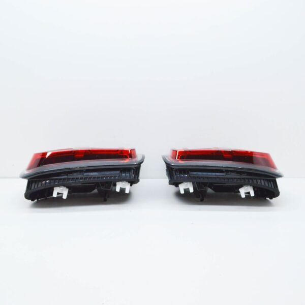 Mini Countryman F60 Rear Tail Light Set 63135A26BF0 NEW