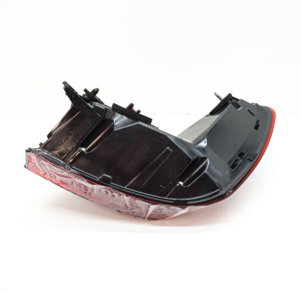 BMW 7 G11 G12 rear right taillight lamp 63219854641 NEW REAL