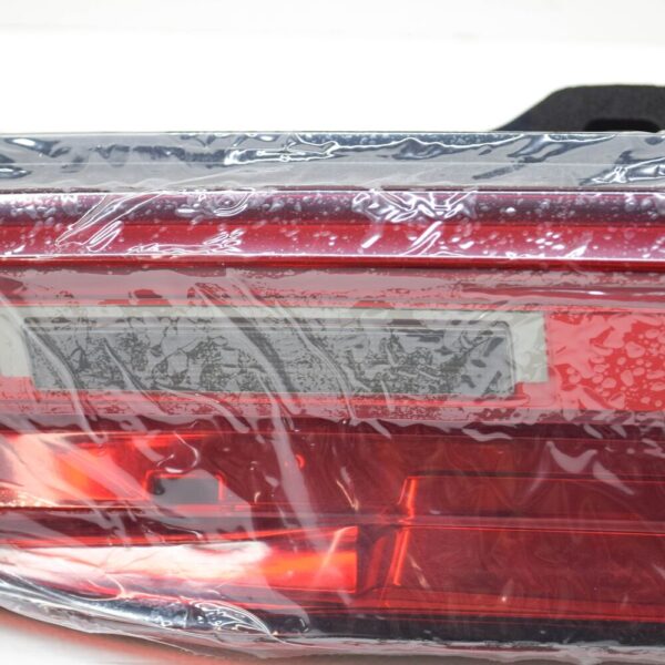 BMW 7 G11 G12 tailgate light rear right 63219854644 new original - Image 4