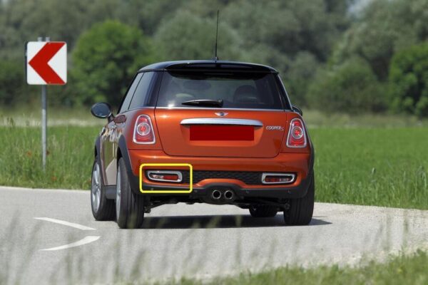 Mini New Genuine  S R56 R57 Rear Bumper Left Fog Reverse Light 7255921