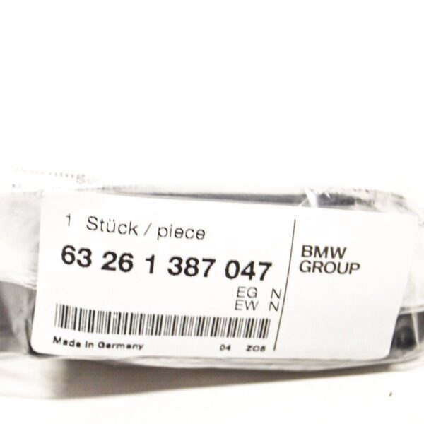 BMW 3 E36 License Plate Light 63261387047 NEW OEM - Image 4