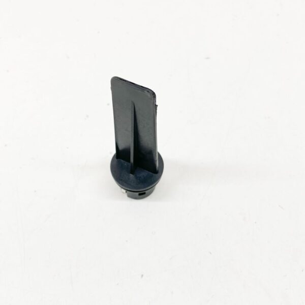 VW POLO 9N Front Indicator Bulb Holder 6E0953123 NEW GENUINE - Image 5