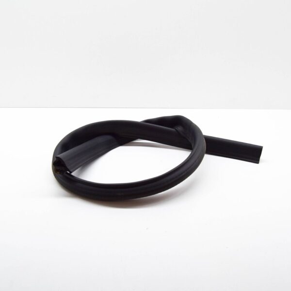 SEAT Ibiza IV ST 6J 6P bonnet seal