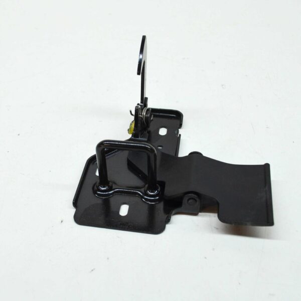 NEW VOLKSWAGEN AMAROK FRONT BONNET HOOD SAFETY LATCH PART 6Q0823480D ORIGINAL - Image 3