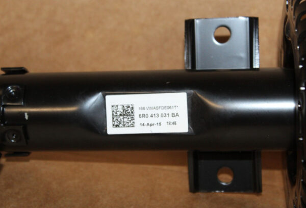 NEW ŠKODA RAPID NH FRONT SHOCK STEAMER 6R0413031BA ORIGINAL - Image 3